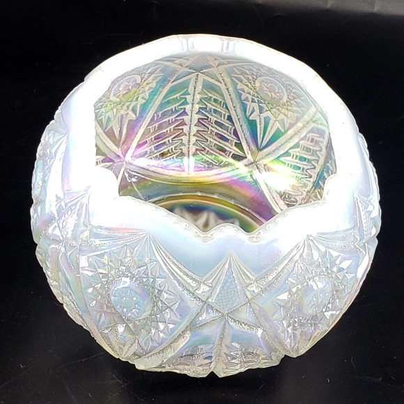 Fenton White Iridescent Opalescent Glass Rose Bowl Vase - Picture 2 of 3